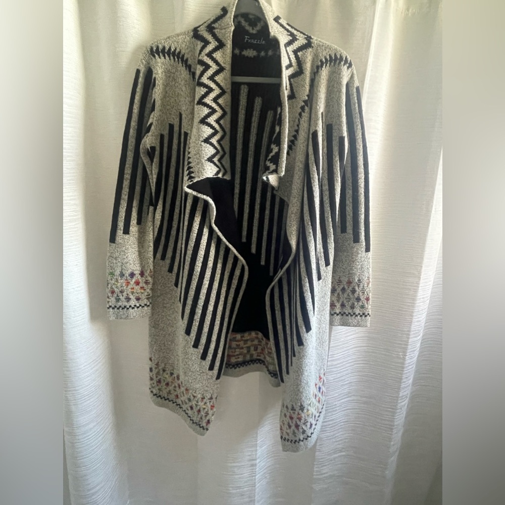 Frazzle woman’s multicolored cardigan sweater size Small